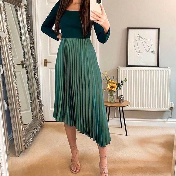 ZARA PLEATED SATIN MIDI SKIRT METALLIC GREEN - Picture 4 of 9